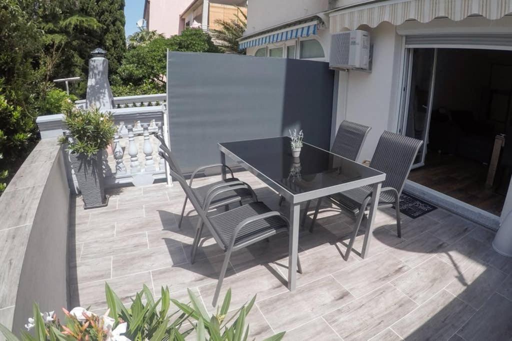 Apartment Zara Dramalj Kültér fotó